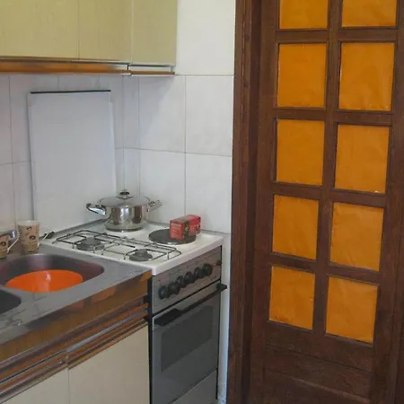 And Artemida Apartment *