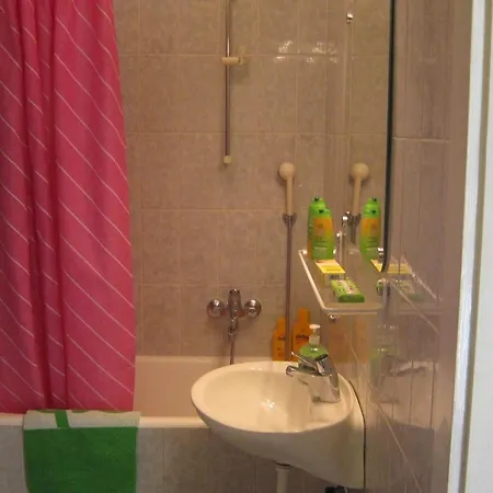 Appartement And Artemida