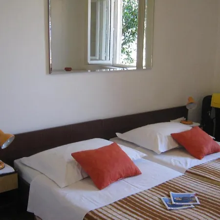 And Artemida Daire Dubrovnik