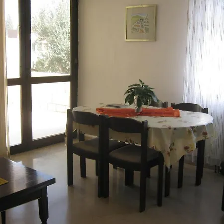 And Artemida Daire Dubrovnik