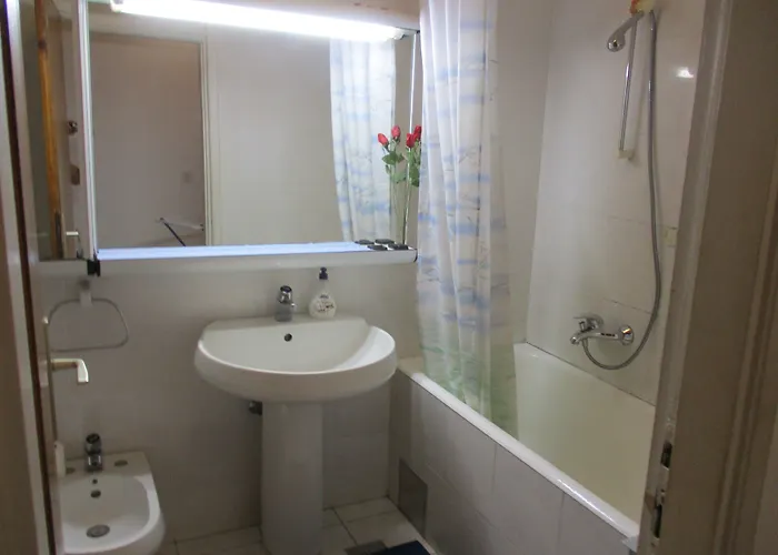 And Artemida Apartman *