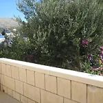 And Artemida شقة دوبروفينك